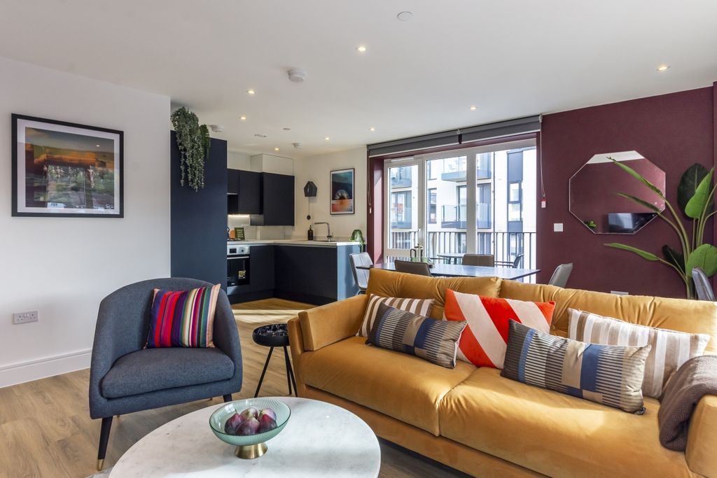 Property photo 2 of 10