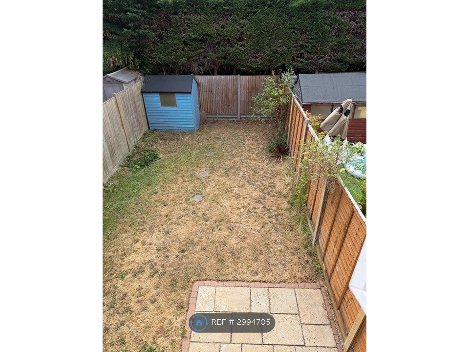 Property photo 3 of 14 Garden