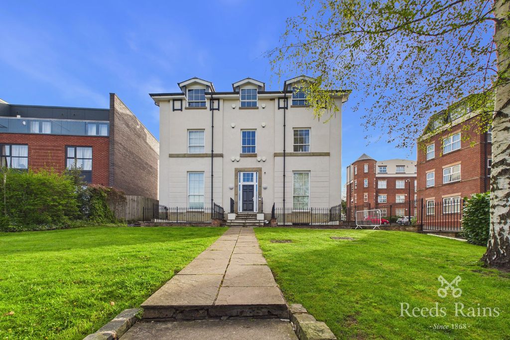 Property photo 1 of 10 Picture No. 23