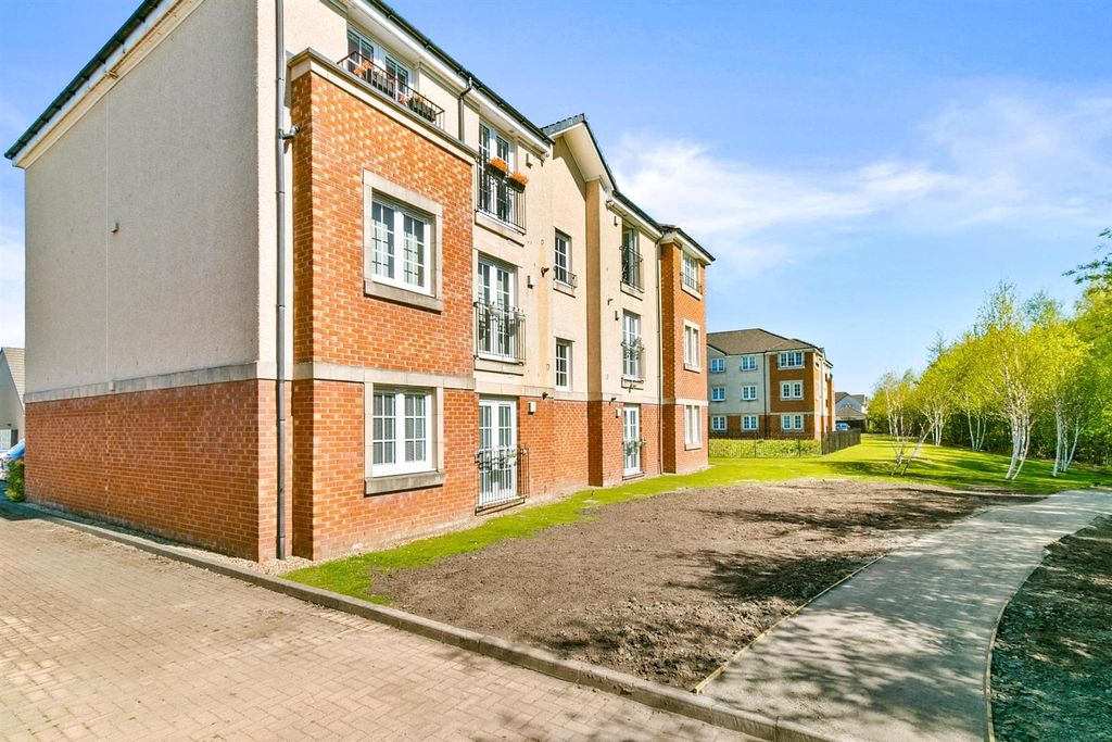 Additional image 5 of 2 bed flat for saleOrissa Drive Dumbarton G82