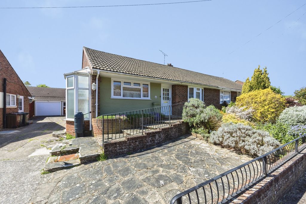 Property photo 1 of 26