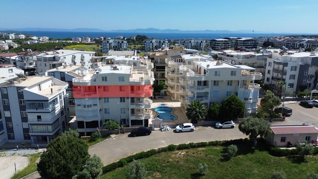Property photo 3 of 23 Bright &amp; Airy Apartment For Sale In Altinkum, Didim – Apartment Position