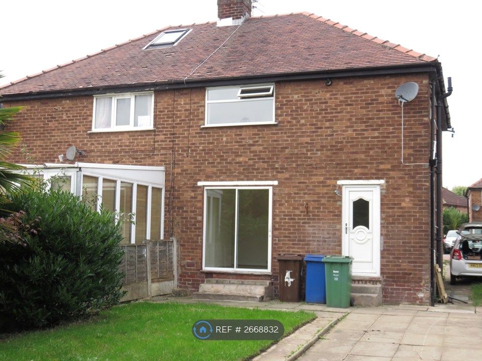 Property photo 3 of 17 Back