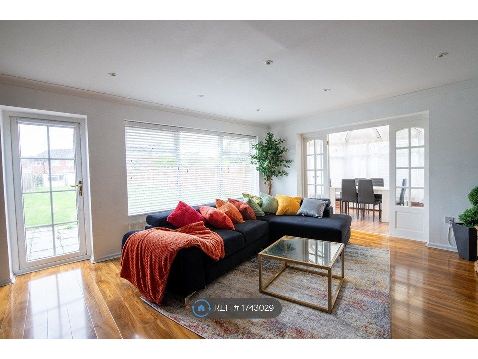 Property photo 1 of 35