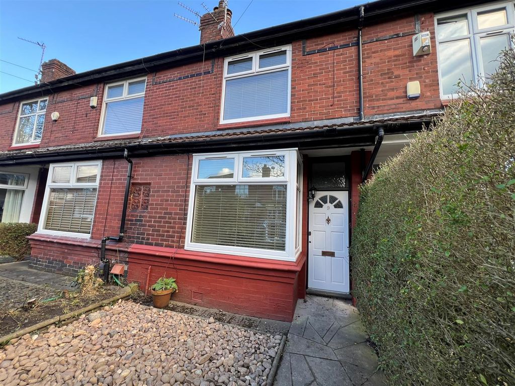 Property photo 1 of 9 Entrance