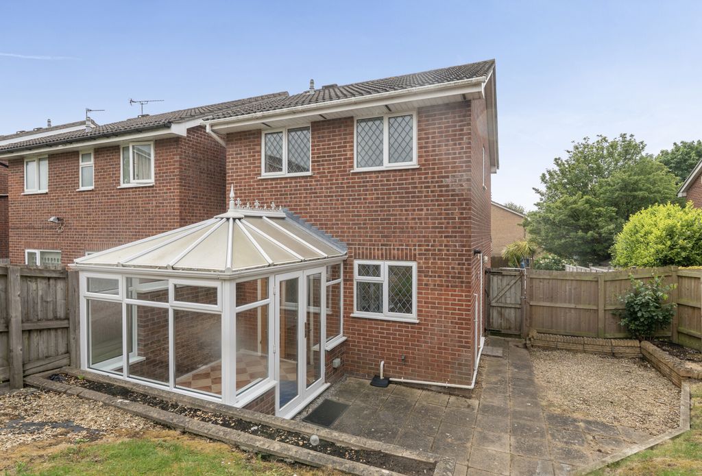 Property photo 1 of 14 1466333-1-6A0Ec92...