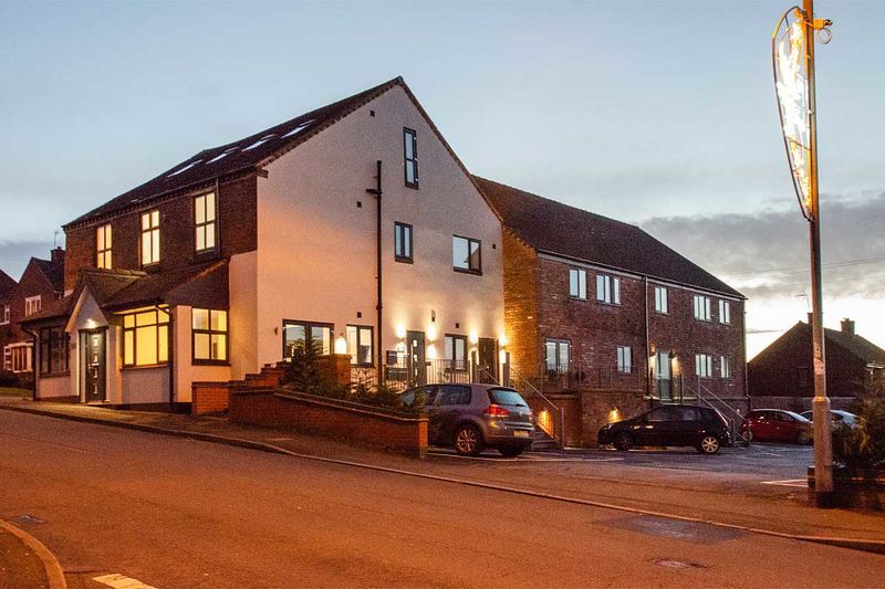 Property photo 1 of 22 Photo 7