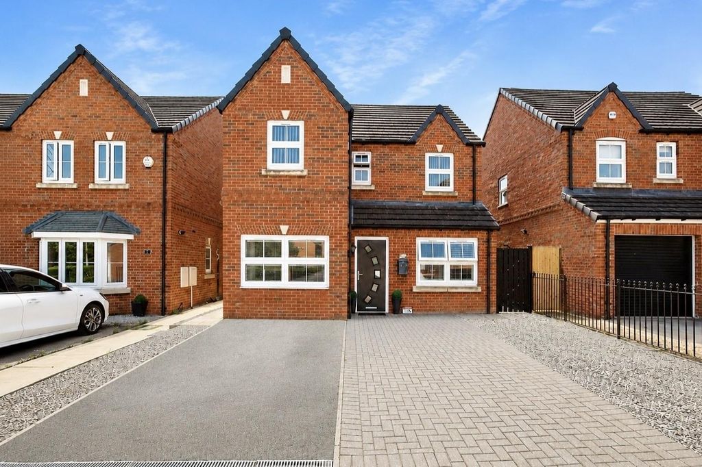 Property photo 1 of 25 31613719-2C30-4203-8D23-55F8B78C78De.Jpg