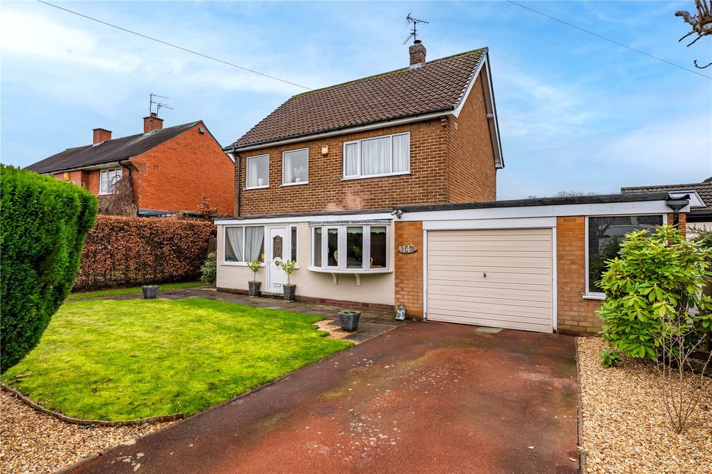 Property photo 1 of 35 Picture No. 15