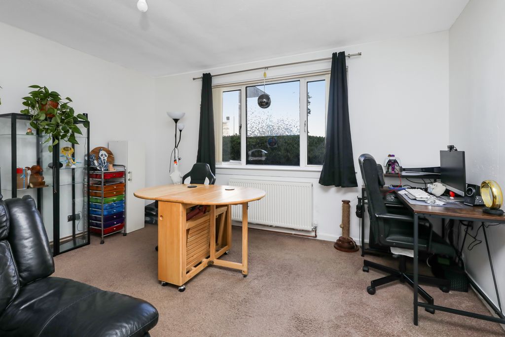 Property photo 2 of 21 Property Image 2