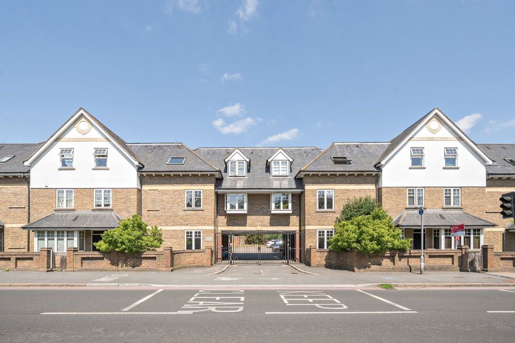 Property photo 1 of 11 Picture No. 01