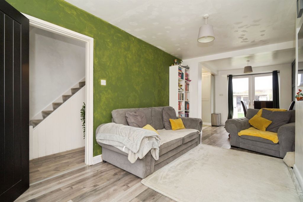 Property photo 3 of 19