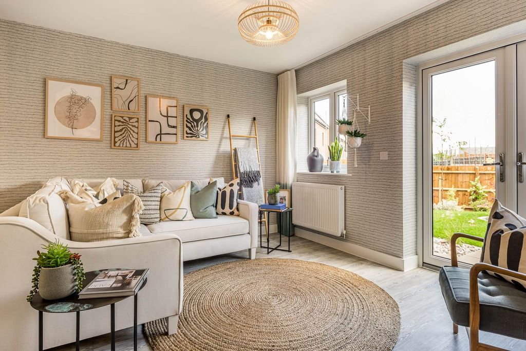 Property photo 3 of 7 Similar Show Home