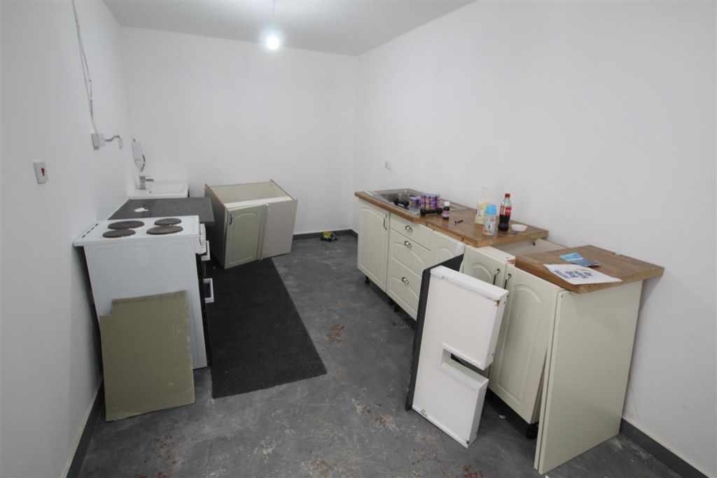 Property photo 3 of 6 Img_6648.Jpg
