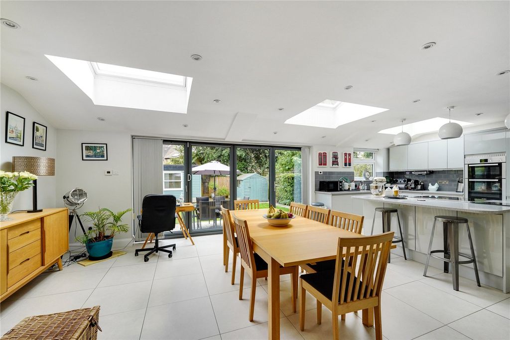 Property photo 3 of 14 Picture No. 04