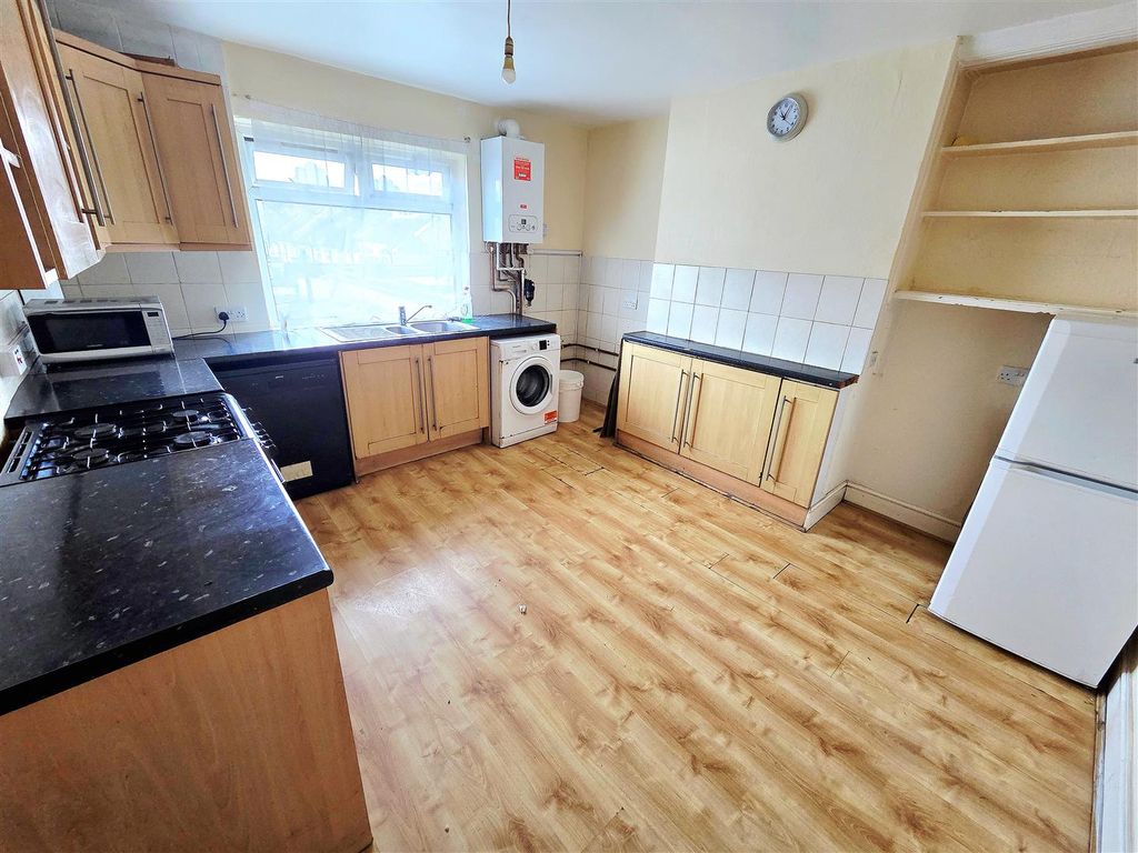 Property photo 2 of 6 20260402_110714.Jpg