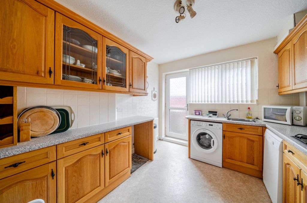 Property photo 3 of 21 1464424-12-6A0Db43616Db5