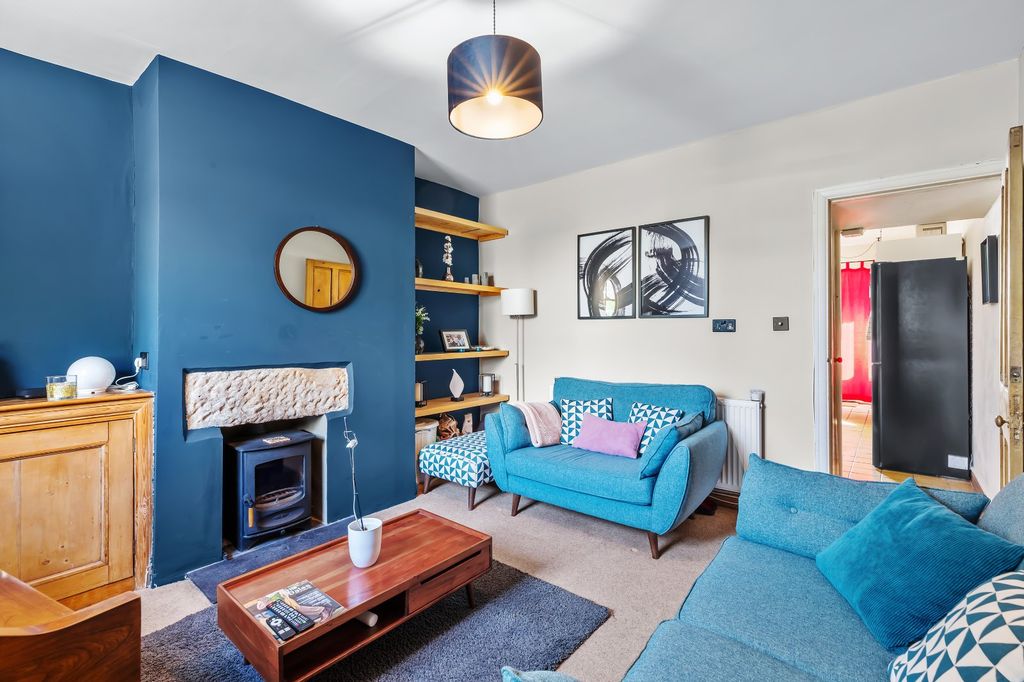 Property photo 3 of 19 Picture No. 04