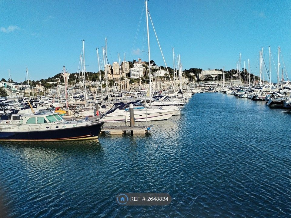 Property photo 2 of 12