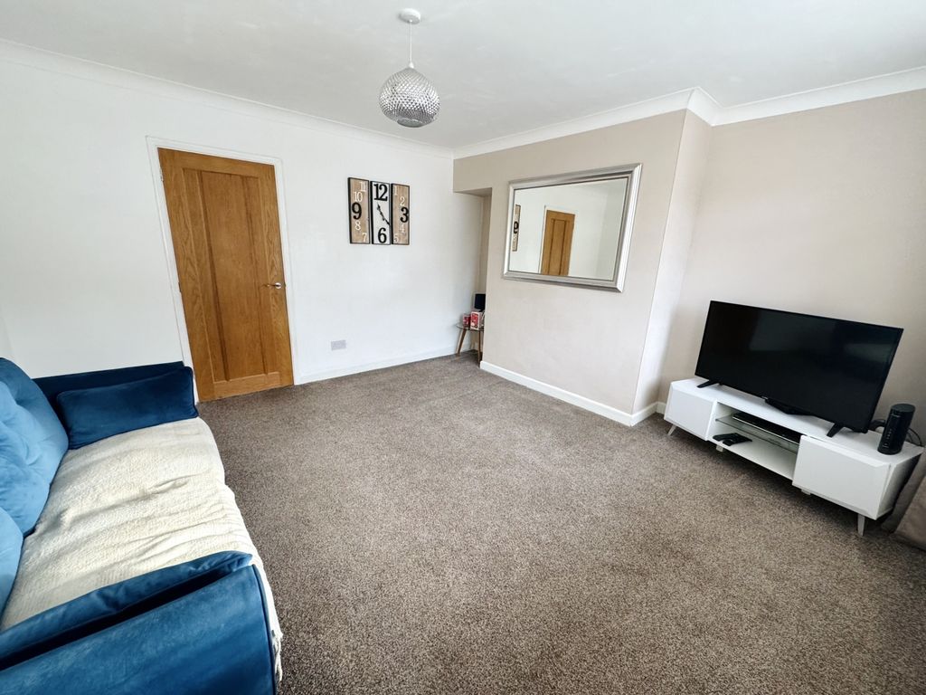 Property photo 3 of 21 Img_9524