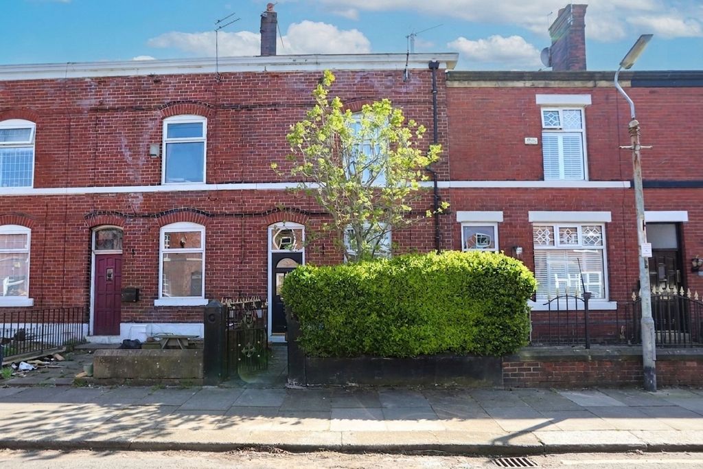 Property photo 1 of 14