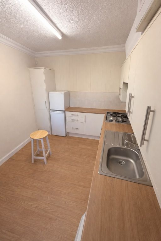 Property photo 2 of 8 Photo 1