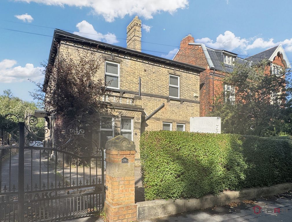 Property photo 1 of 24