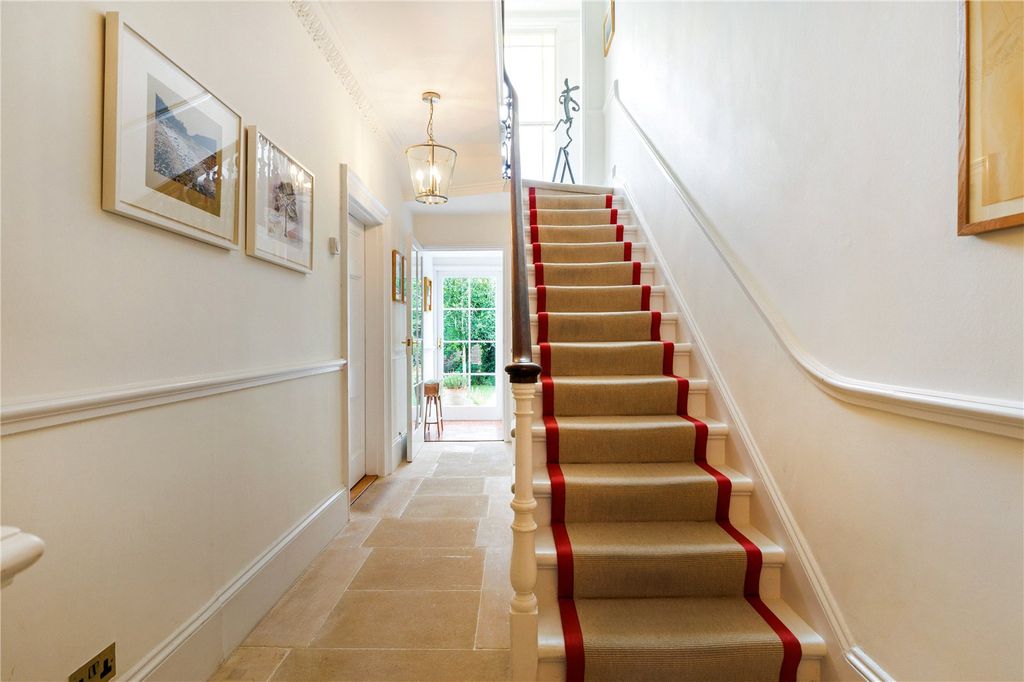 Property photo 2 of 18 Staircase