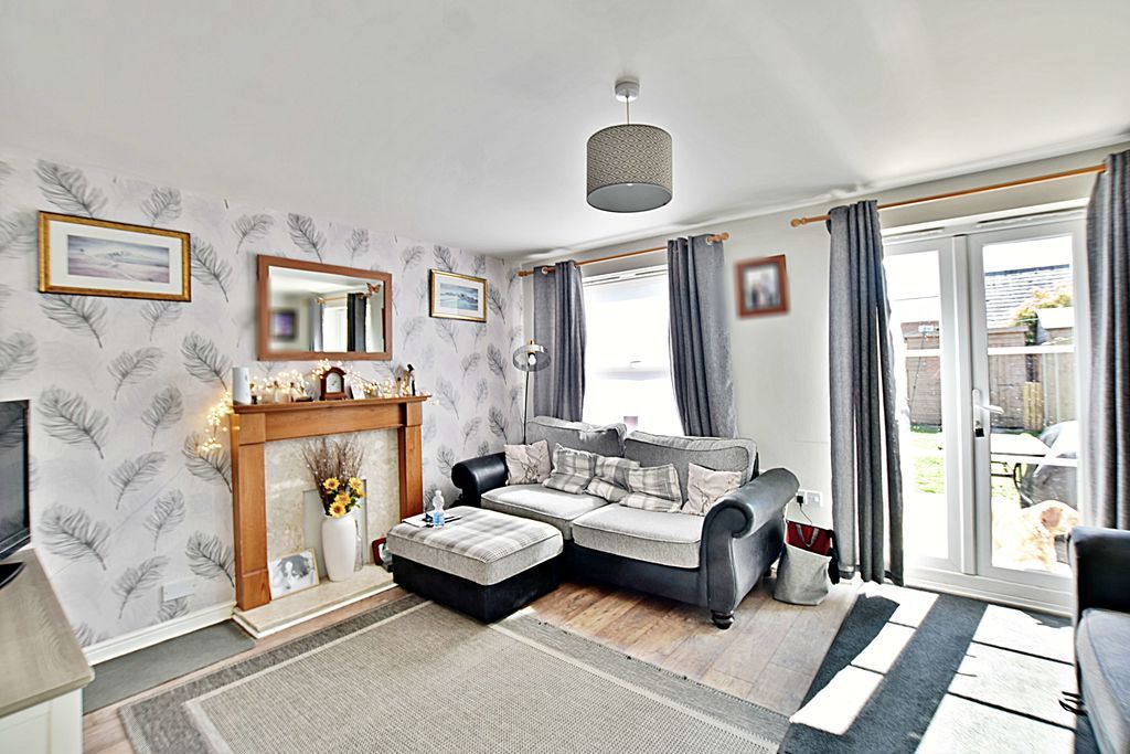 Property photo 2 of 18 Photo 1