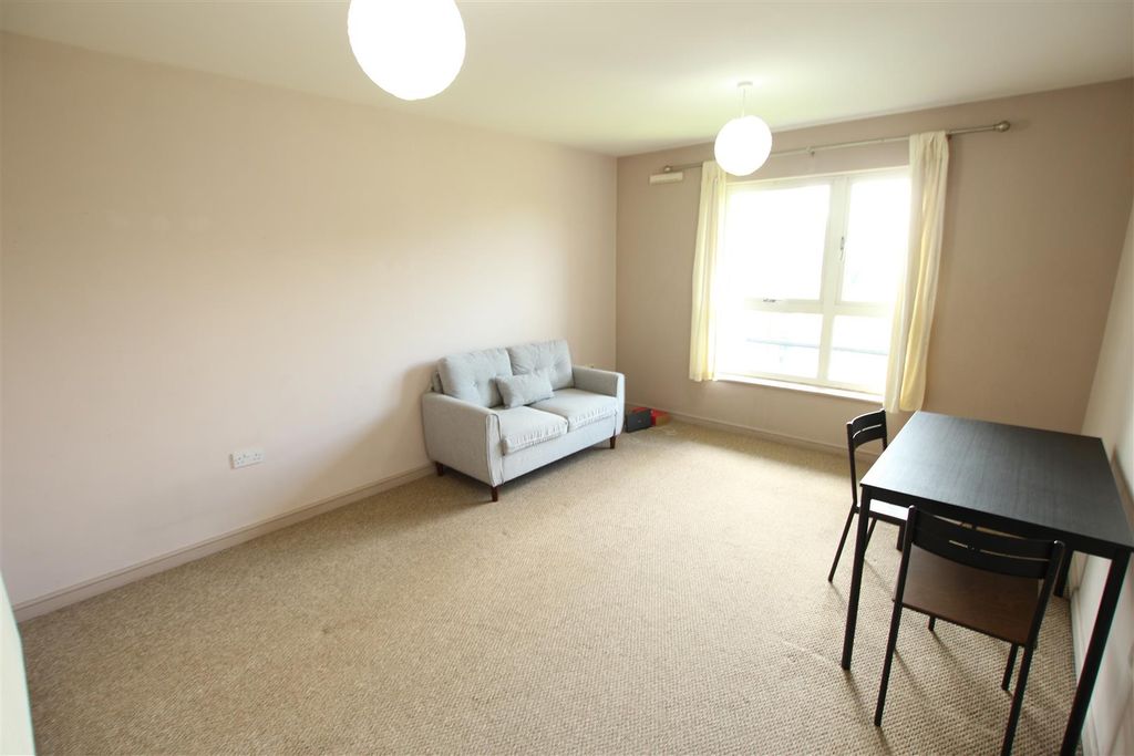 Property photo 3 of 7 Img_9024.Jpg