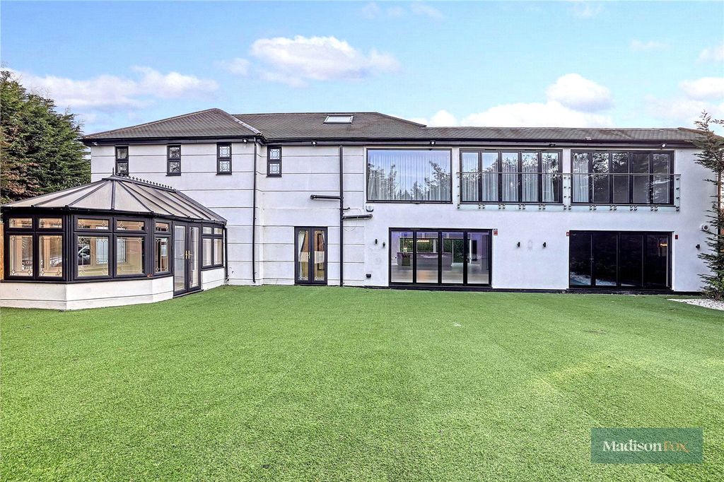 Property photo 1 of 35 Picture No. 71