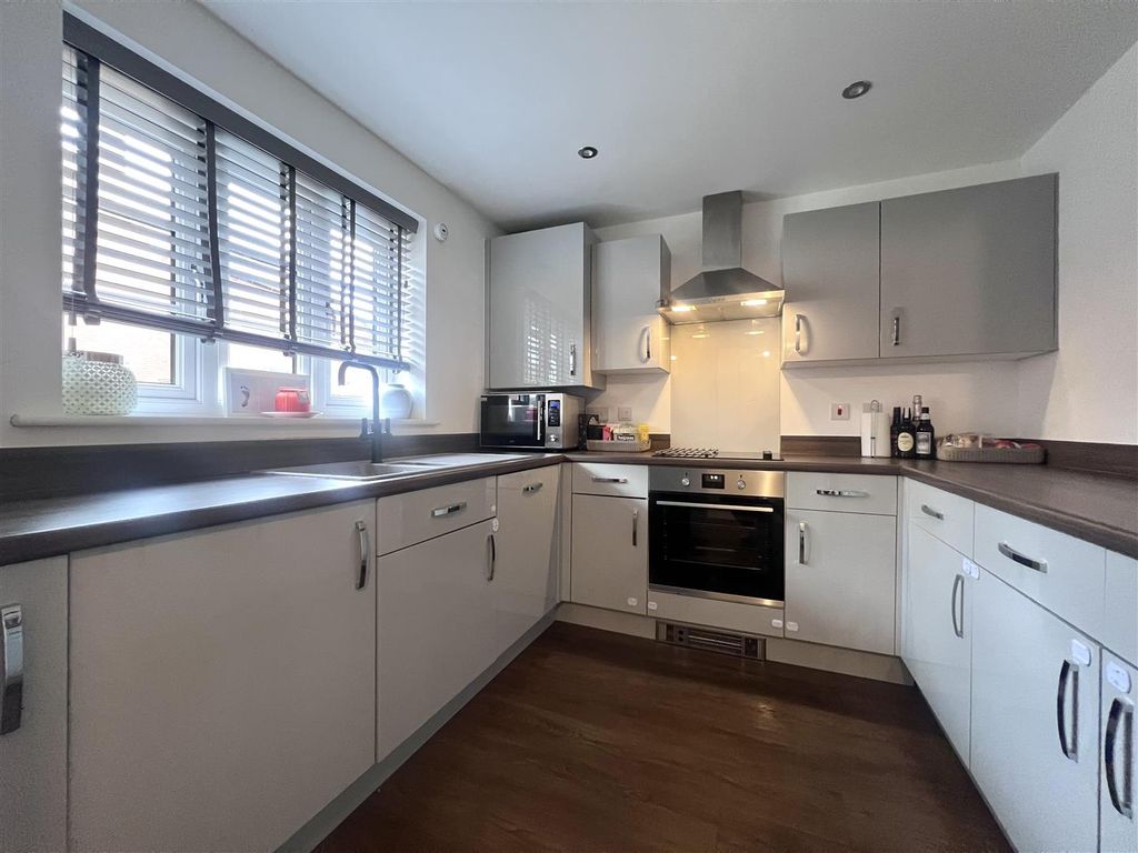 Property photo 3 of 12 Img_1224.Jpeg