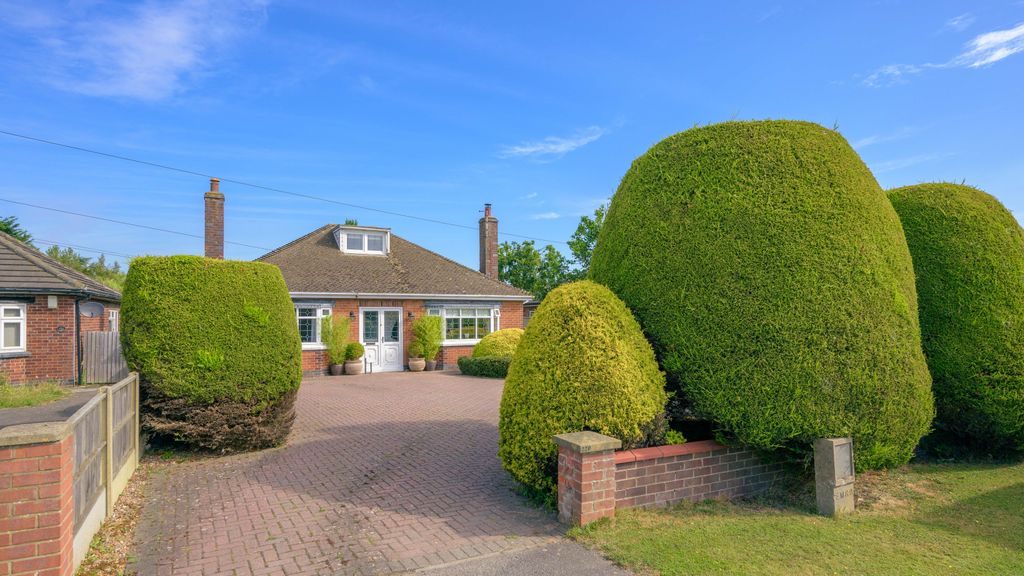 Property photo 1 of 48