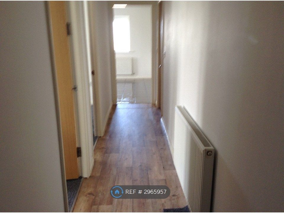 Property photo 3 of 4