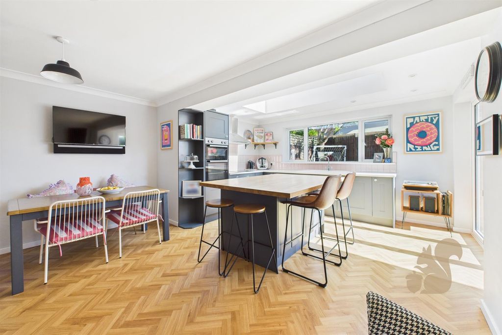 Property photo 3 of 22 Kitchen/Diner