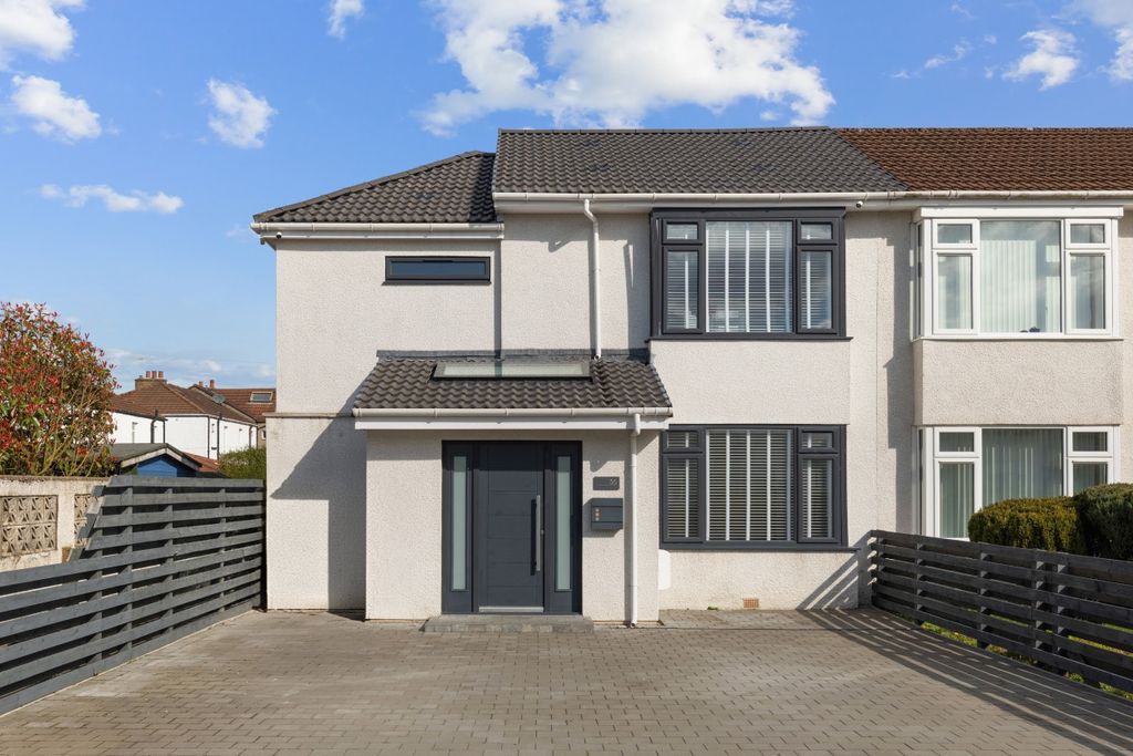 Property photo 1 of 68