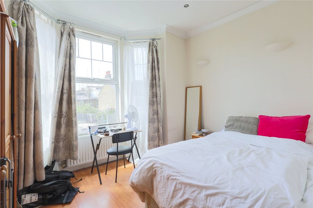 Property photo 3 of 7 Picture No. 02