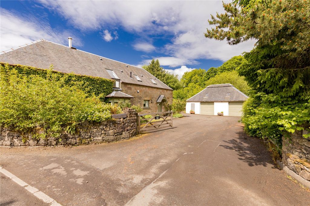 Property photo 2 of 35 Cuilt Farm