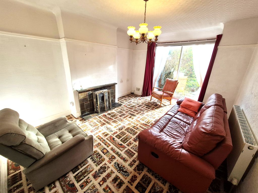 Property photo 3 of 15