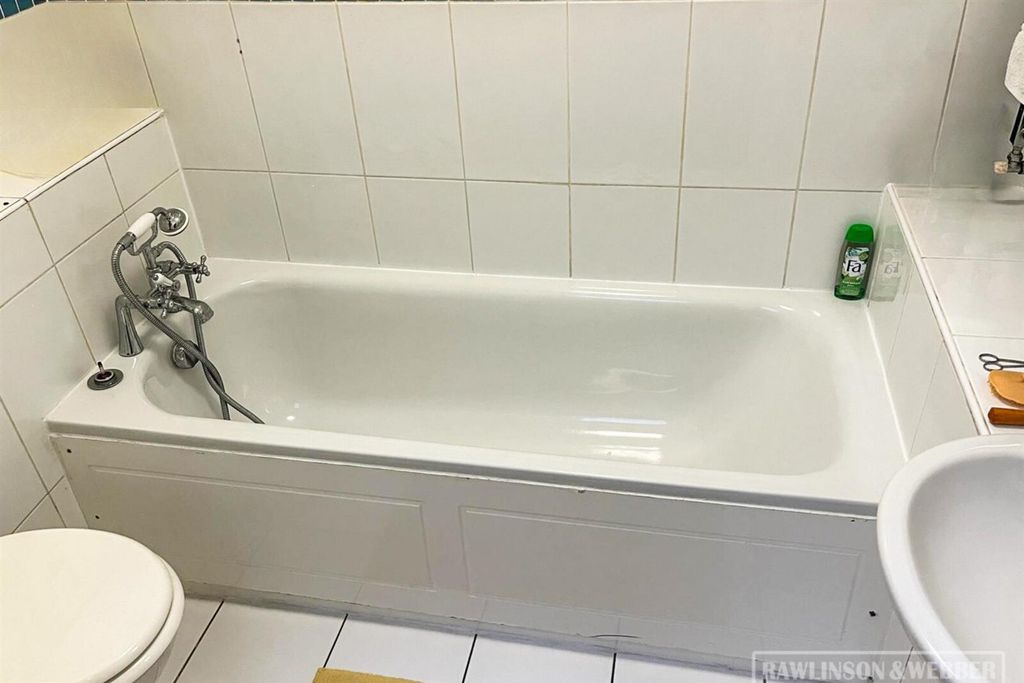 Property photo 3 of 5 Edited Bathroom.Png