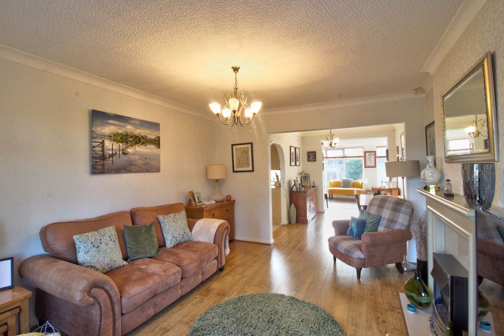 Property photo 2 of 47 Img_7813_4_5