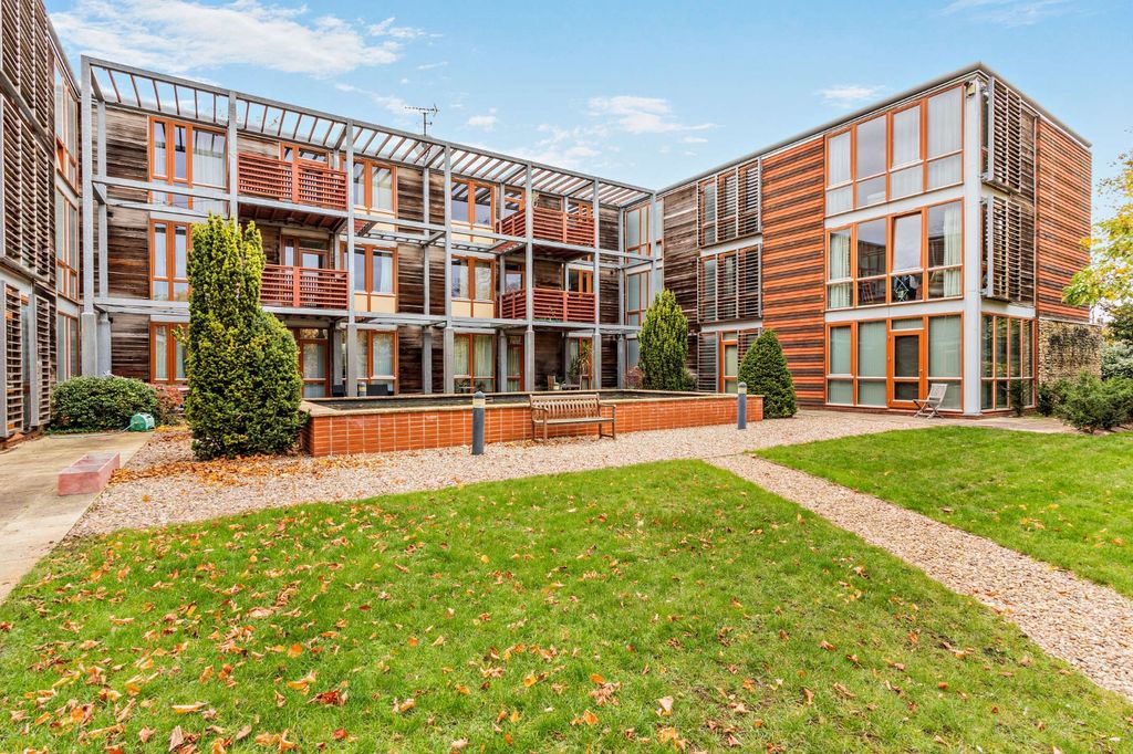 Property photo 1 of 13 Picture No. 15