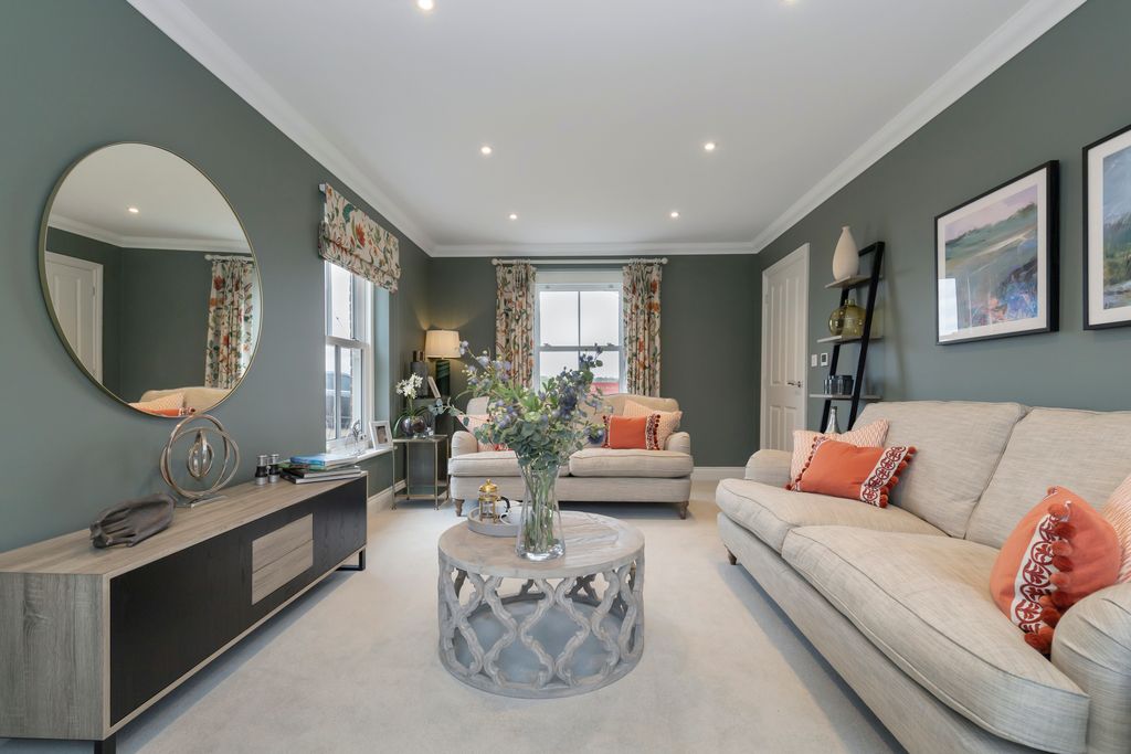 Property photo 2 of 11