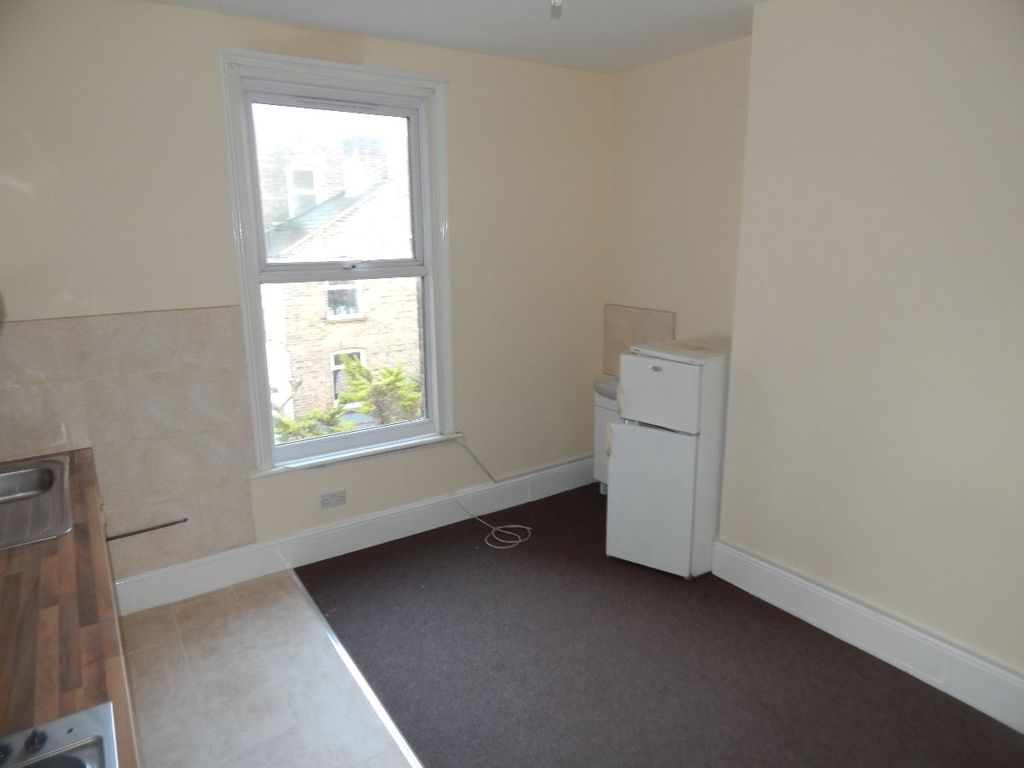 Property photo 3 of 3