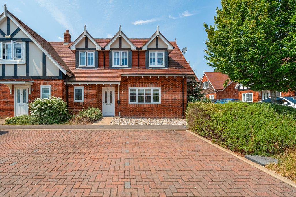 Property photo 1 of 23