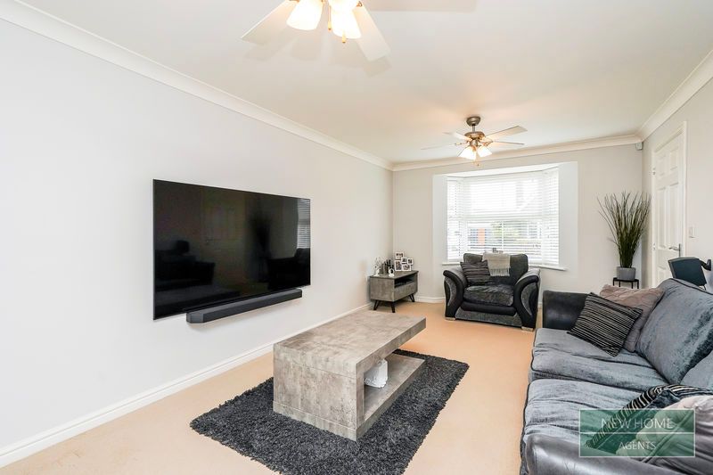 Property photo 3 of 22 Photo 11