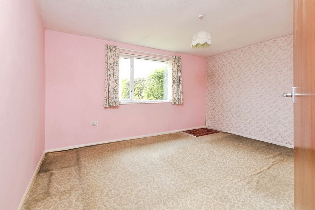 Property photo 3 of 31 Pbox-Img.Jpg