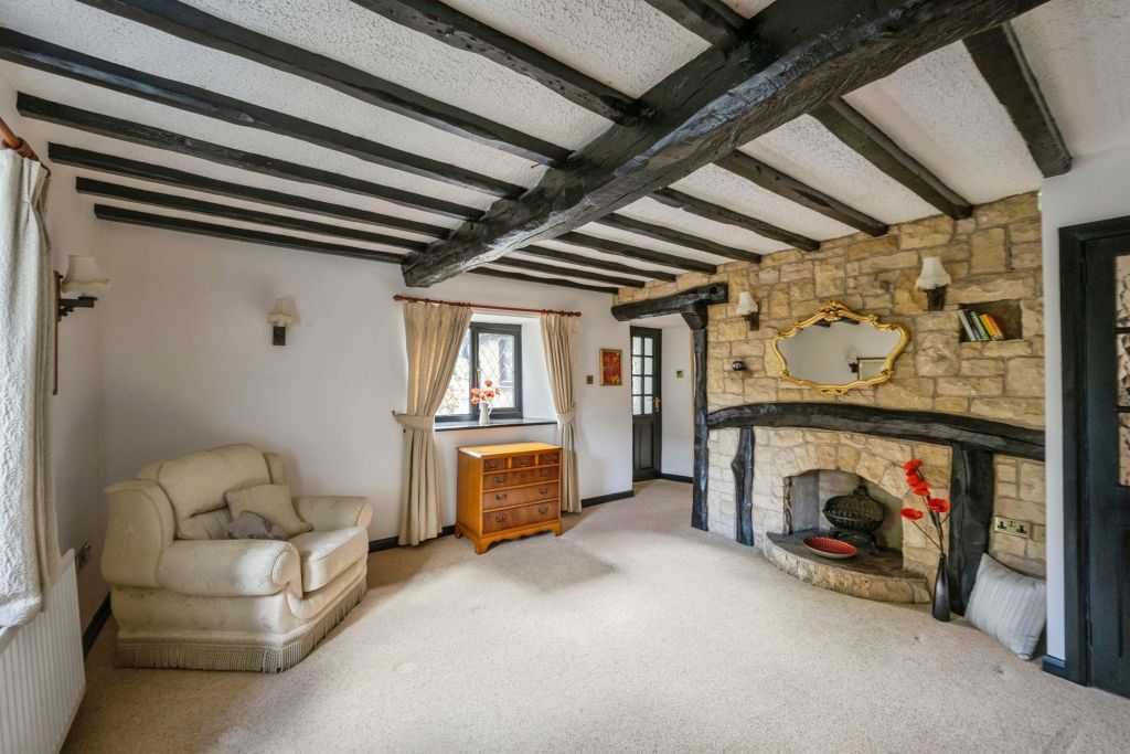 Property photo 3 of 25