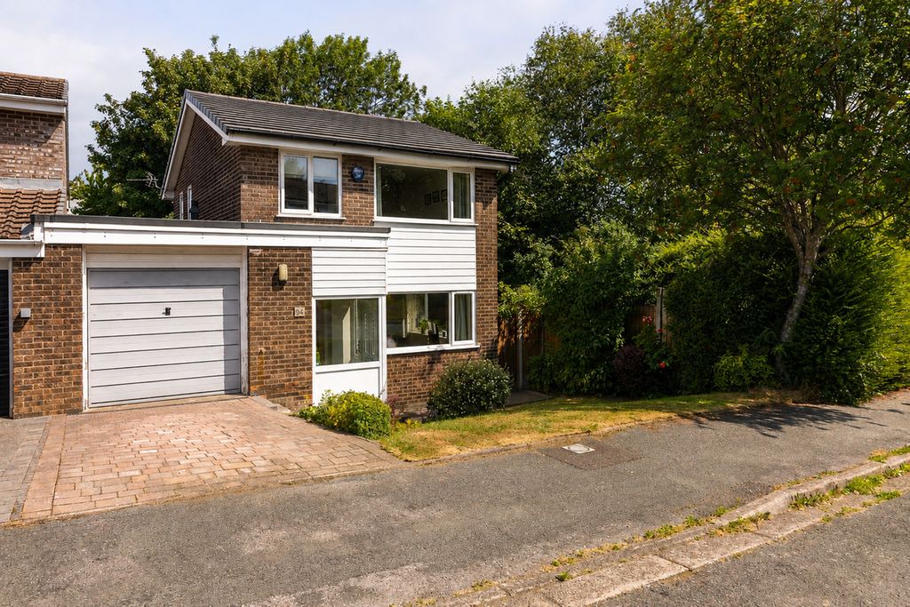 Property photo 1 of 30