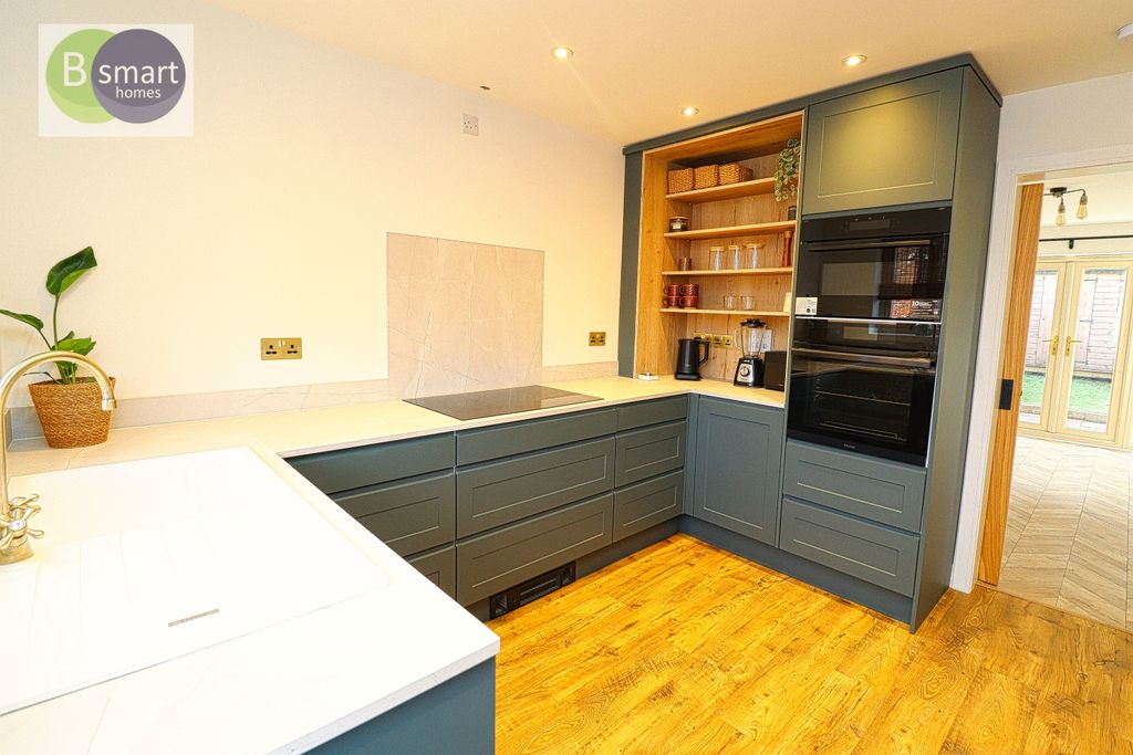 Property photo 2 of 12 Img_1120